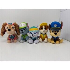 Paw Patrol Plush Lot 5 Everest Liberty Rubble Rocky Chase  6" - 7" Set